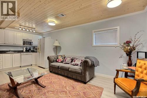 2354 Mcara Street, Regina, SK - Indoor