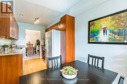 2335 Council Ring Road, Mississauga, ON - Indoor Photo Showing Dining Room