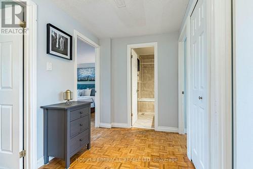 2335 Council Ring Road, Mississauga, ON - Indoor