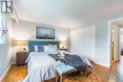 2335 Council Ring Road, Mississauga, ON - Indoor Photo Showing Bedroom