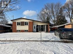 MAIN - 52 BENLEIGH DRIVE Toronto, ON M1H 1J5
