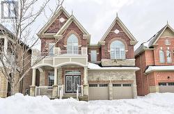 17 ELDERSLIE CRESCENT Vaughan, ON L0J 1C0
