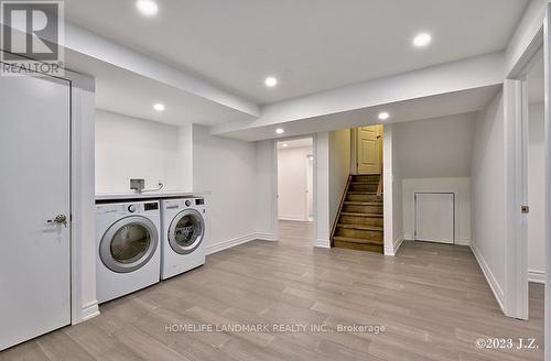 17 Elderslie Crescent, Vaughan, ON - Indoor Photo Showing Laundry Room