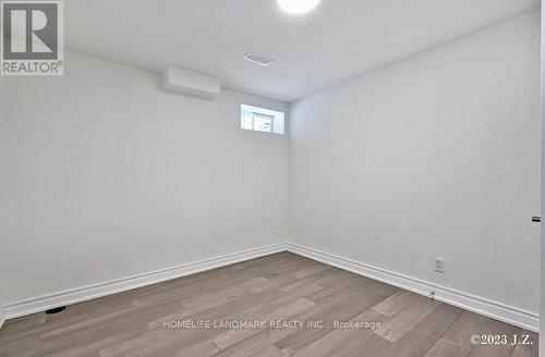 17 Elderslie Crescent, Vaughan, ON - Indoor Photo Showing Other Room