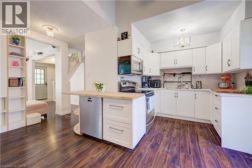 127 Henderson Street, Cambridge, ON - Indoor Photo Showing Kitchen