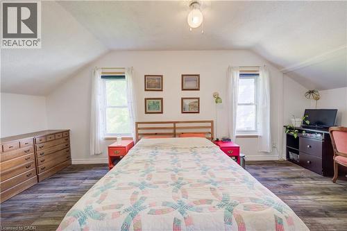127 Henderson Street, Cambridge, ON - Indoor Photo Showing Bedroom