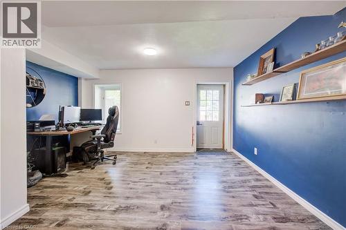 127 Henderson Street, Cambridge, ON - Indoor Photo Showing Kitchen