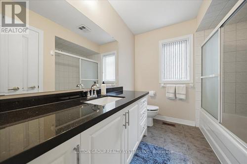 1382 Avon Drive, Mississauga, ON - Indoor Photo Showing Bathroom