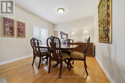 1382 Avon Drive, Mississauga, ON - Indoor Photo Showing Dining Room
