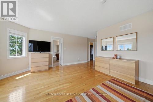 1382 Avon Drive, Mississauga, ON - Indoor