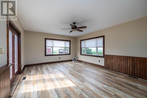 611808 Southgate Sideroad 61, Southgate, ON - Indoor Photo Showing Other Room