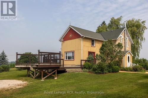 611808 Southgate Sideroad 61, Southgate, ON - Outdoor With Deck Patio Veranda