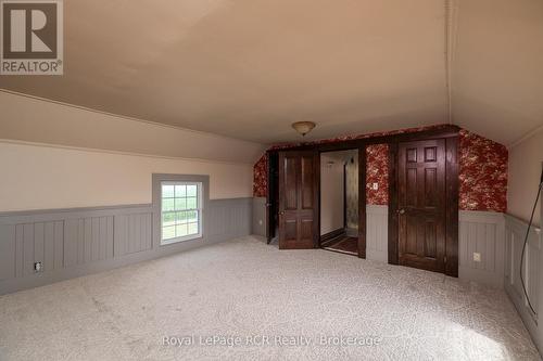 611808 Southgate Sideroad 61, Southgate, ON - Indoor Photo Showing Other Room