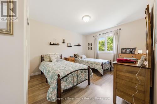 31 Huron Drive, Brighton, ON - Indoor Photo Showing Bedroom