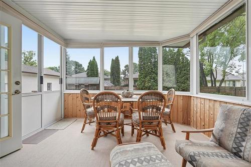102 Arden Avenue, Winnipeg, MB -  With Exterior