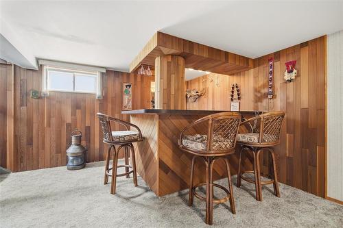 102 Arden Avenue, Winnipeg, MB - Indoor Photo Showing Other Room