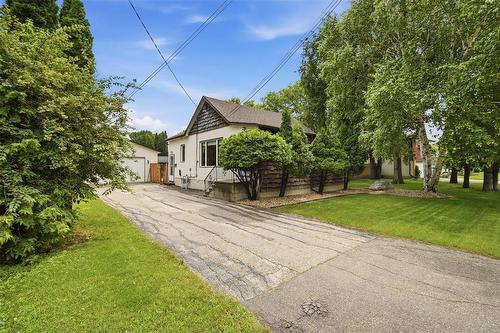 102 Arden Avenue, Winnipeg, MB - Outdoor