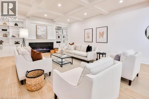 57 Joymar Drive, Mississauga, ON - Indoor Photo Showing Living Room