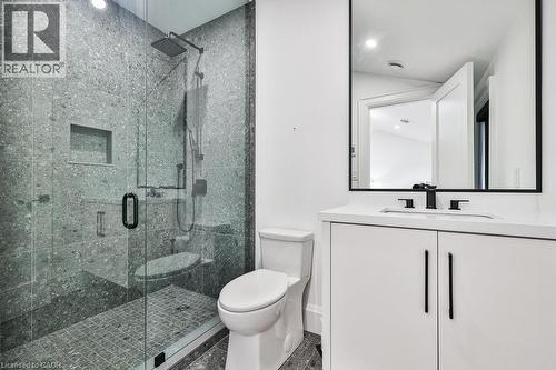 57 Joymar Drive, Mississauga, ON - Indoor Photo Showing Bathroom