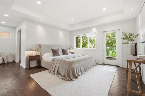 916 Somerset Avenue, Winnipeg, MB - Indoor Photo Showing Bedroom