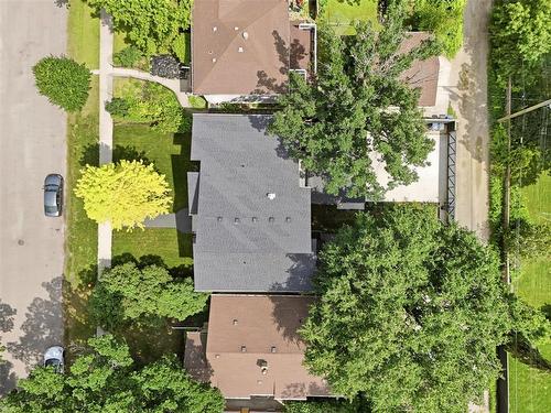 916 Somerset Avenue, Winnipeg, MB - Outdoor With View