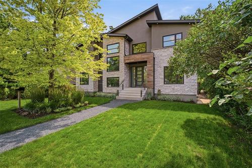 916 Somerset Avenue, Winnipeg, MB - Outdoor
