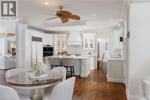 70 Shorewood Place, Oakville, ON - Indoor Photo Showing Dining Room