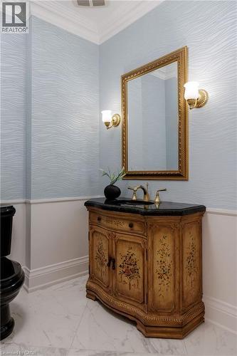 70 Shorewood Place, Oakville, ON - Indoor Photo Showing Bathroom