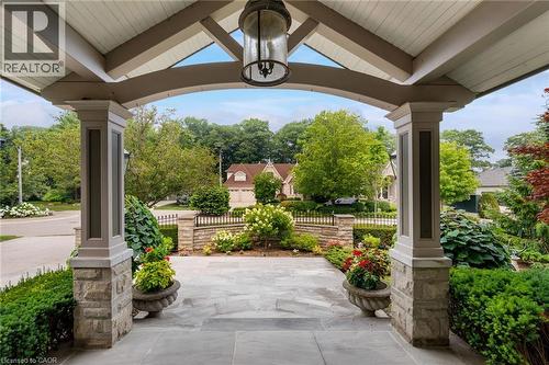 70 Shorewood Place, Oakville, ON - Outdoor