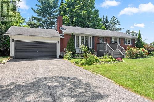 121 STAMFORD DRIVE  Drummond/North Elmsley, ON K7H 3C1