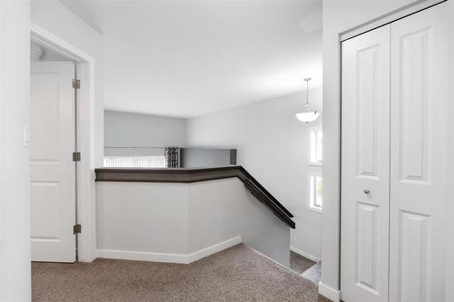 3 Tennant Gate, Winnipeg, MB - Indoor Photo Showing Other Room