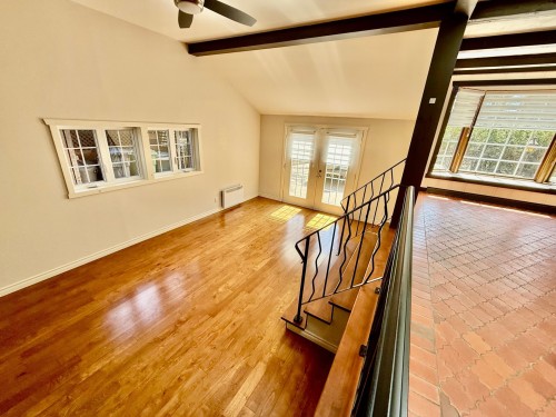 Salle familiale - 39 Av. Chartier, Saint-Sauveur, QC - Indoor Photo Showing Other Room