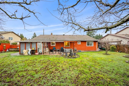 1965 Cougar Cres, Comox, BC 