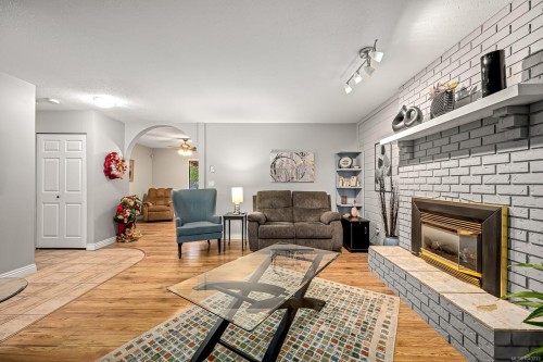 1965 Cougar Cres, Comox, BC 