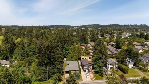 764 Mann Ave, Saanich, BC 