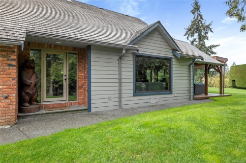 1204 Bazett Rd, Duncan, BC 