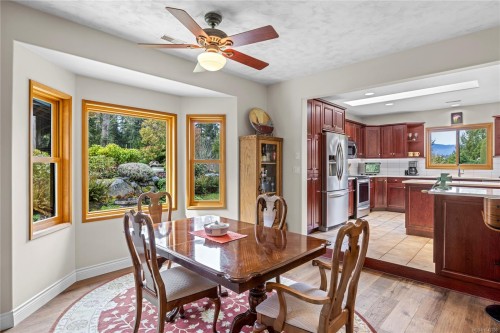 1204 Bazett Rd, Duncan, BC 