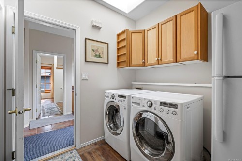 1204 Bazett Rd, Duncan, BC 