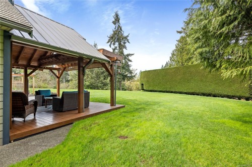 1204 Bazett Rd, Duncan, BC 