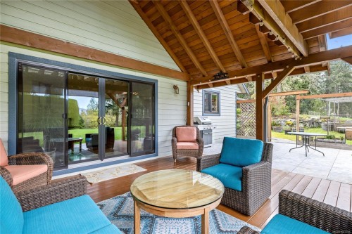 1204 Bazett Rd, Duncan, BC 