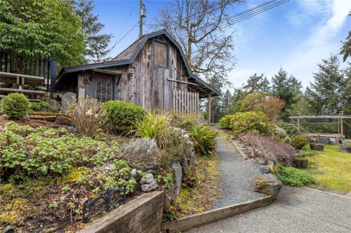 1204 Bazett Rd, Duncan, BC 