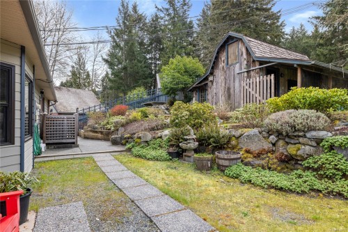 1204 Bazett Rd, Duncan, BC 