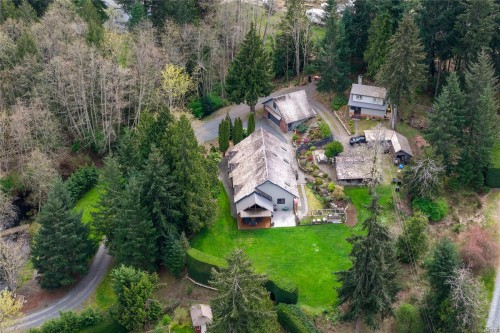 1204 Bazett Rd, Duncan, BC 