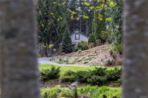 1204 Bazett Rd, Duncan, BC 