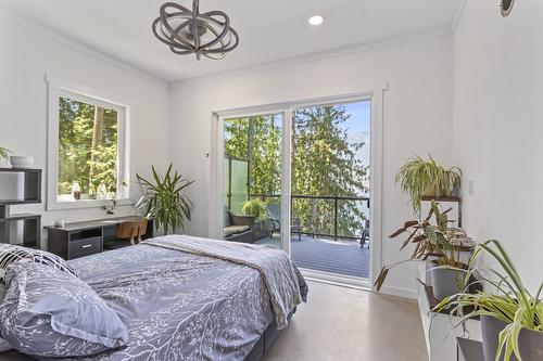13683 Larch Road, Boswell, BC - Indoor Photo Showing Bedroom