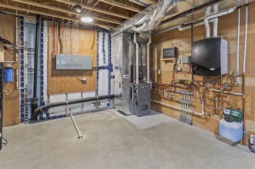 13683 Larch Road, Boswell, BC - Indoor Photo Showing Basement