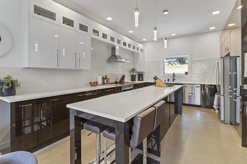 13683 Larch Road, Boswell, BC - Indoor Photo Showing Kitchen With Upgraded Kitchen