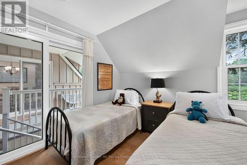 400 - 5 Cobourg Street, Goderich (Goderich (Town)), ON - Indoor Photo Showing Bedroom