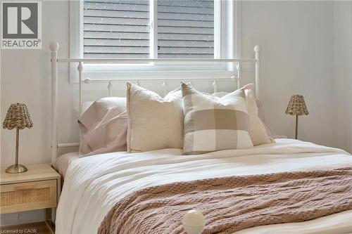 49 Willson Drive, Thorold, ON - Indoor Photo Showing Bedroom
