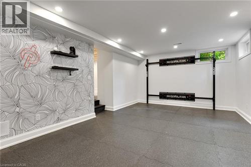 203 Forsyth Drive, Waterloo, ON - Indoor